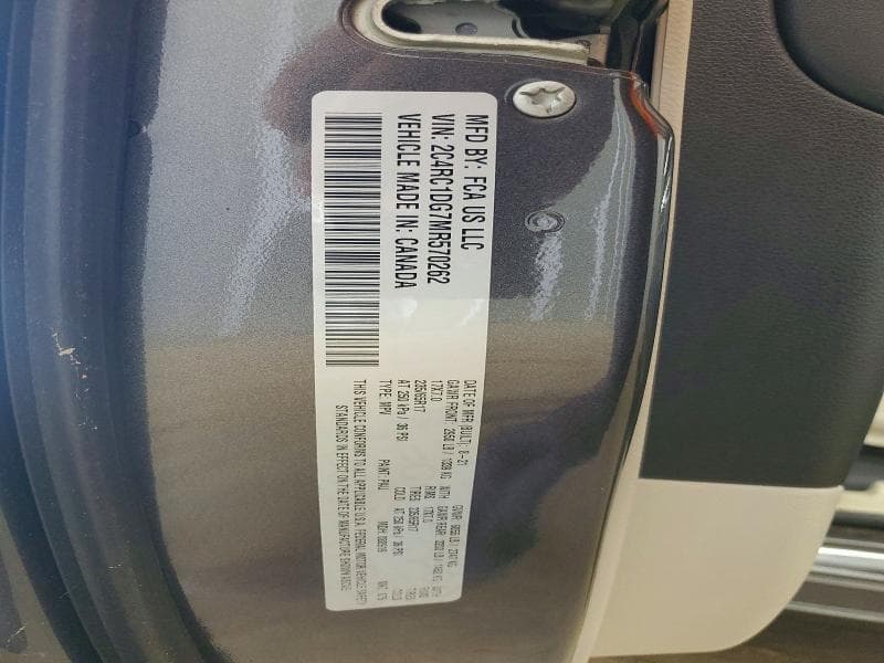 2021 CHRYSLER VOYAGER LXI 26