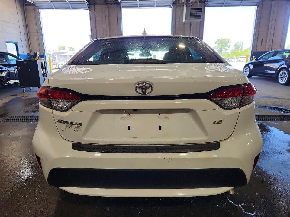 2021 TOYOTA COROLLA LE 6