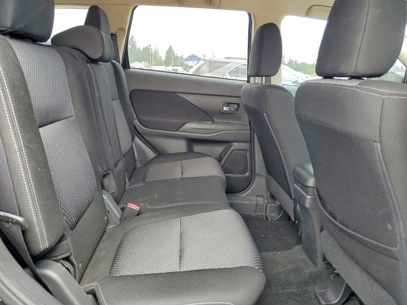 2018 MITSUBISHI OUTLANDER ES 11
