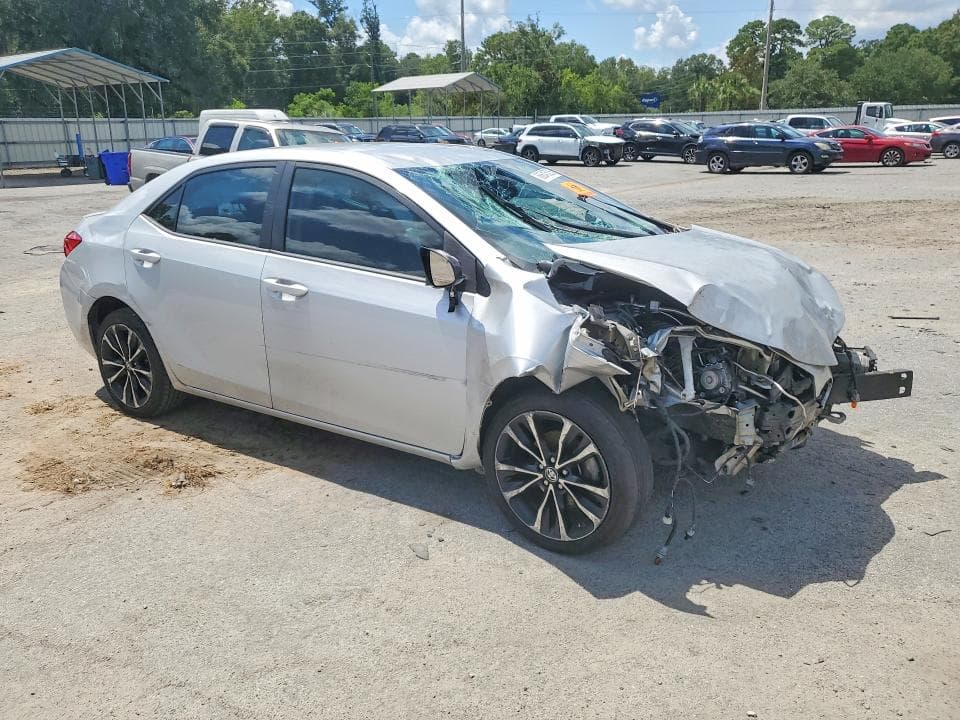 2018 TOYOTA COROLLA SE 4