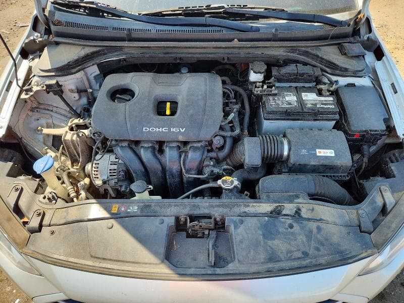 2018 HYUNDAI ELANTRA SE 11