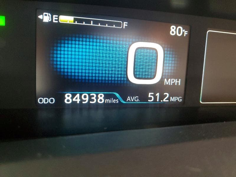 2019 TOYOTA PRIUS LE 9