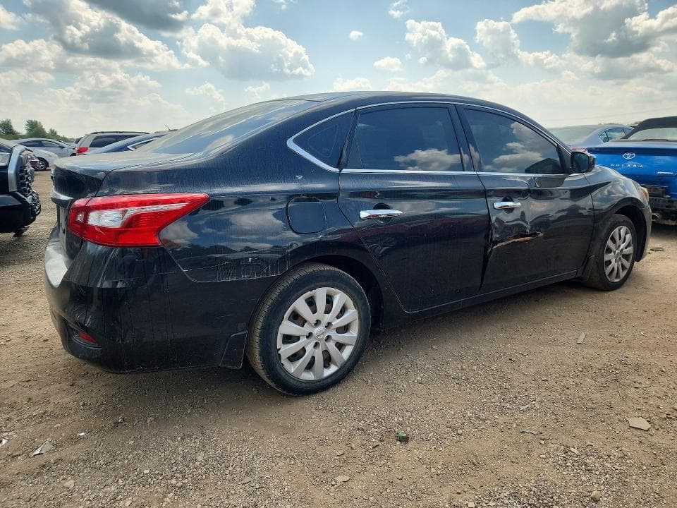 2018 NISSAN SENTRA S 3