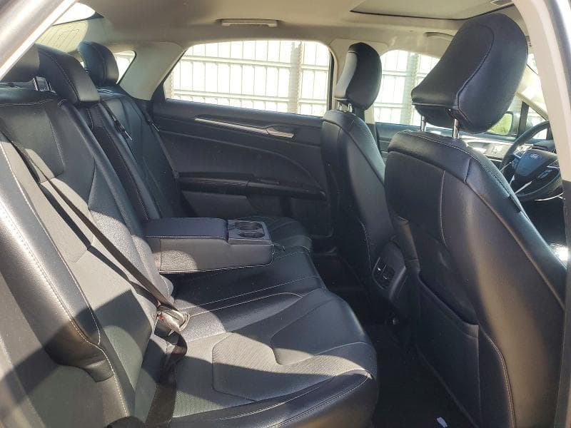 2020 FORD FUSION TITANIUM 10