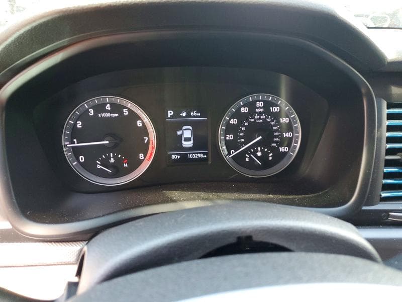 2019 HYUNDAI SONATA SE 9