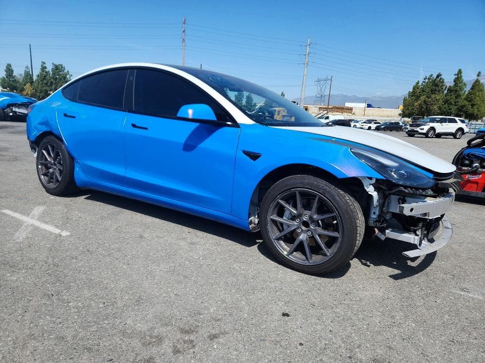 2023 TESLA MODEL 3 4