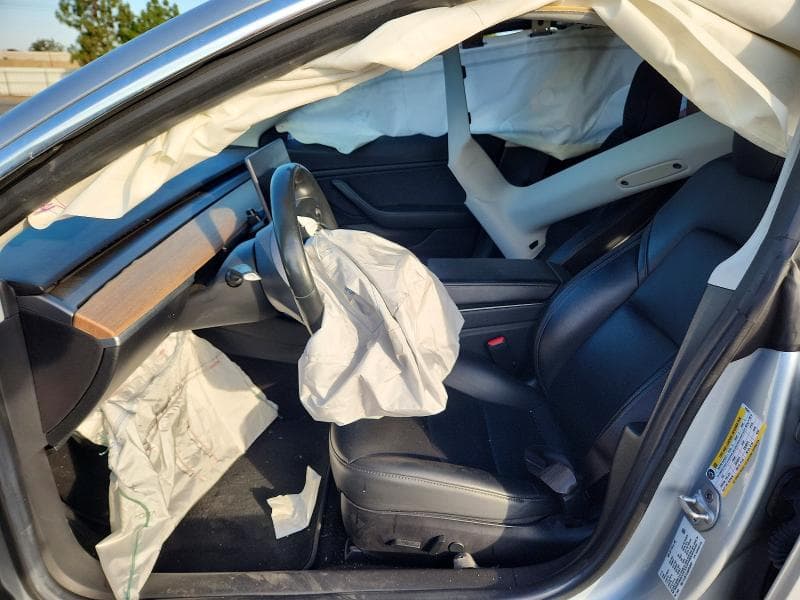 2018 TESLA MODEL 3 7