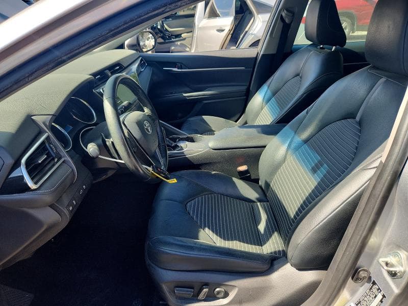 2018 TOYOTA CAMRY SE 7