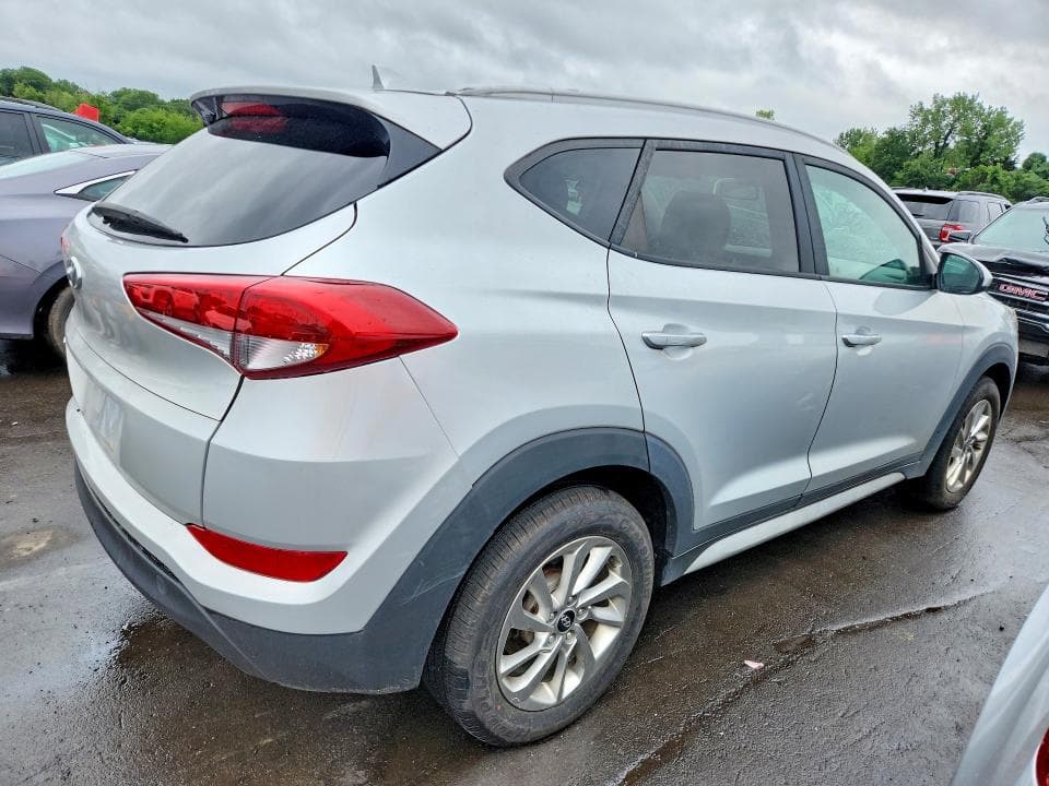 2018 HYUNDAI TUCSON SEL 3