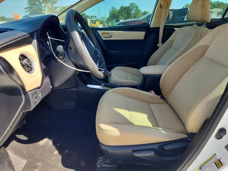 2018 TOYOTA COROLLA LE 7