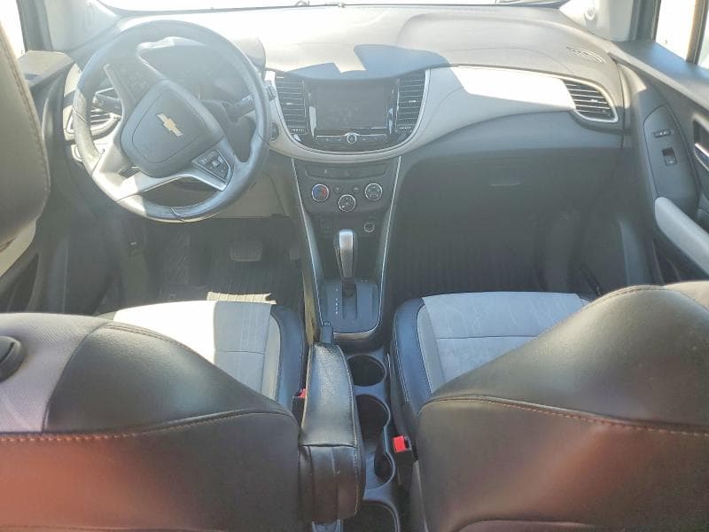 2017 CHEVROLET TRAX 1LT 8