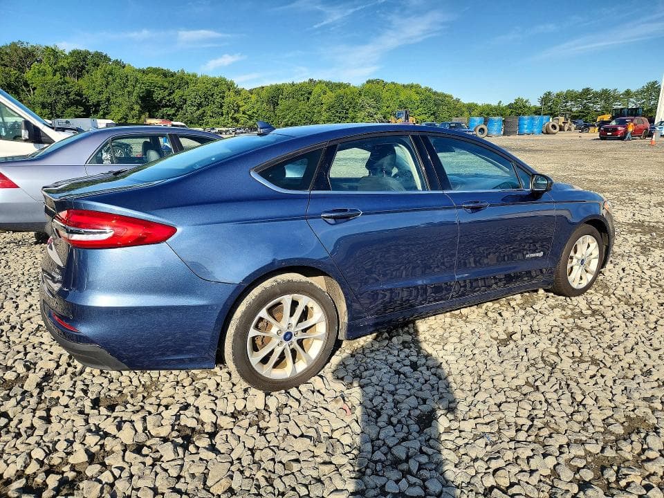 2019 FORD FUSION SE 3