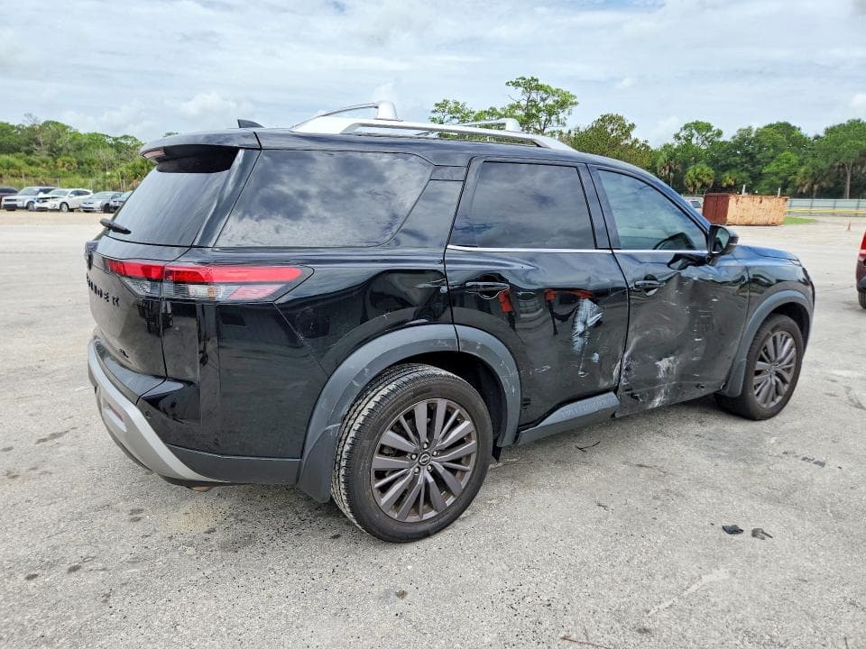 2023 NISSAN PATHFINDER SL 3