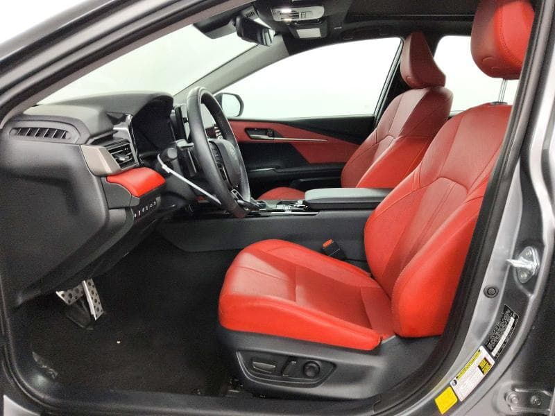 2025 TOYOTA CAMRY XSE 7