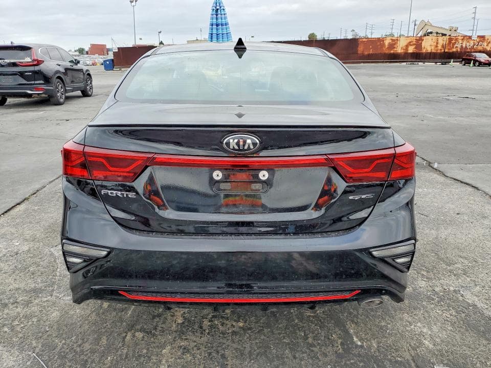 2021 KIA FORTE GT LINE 6