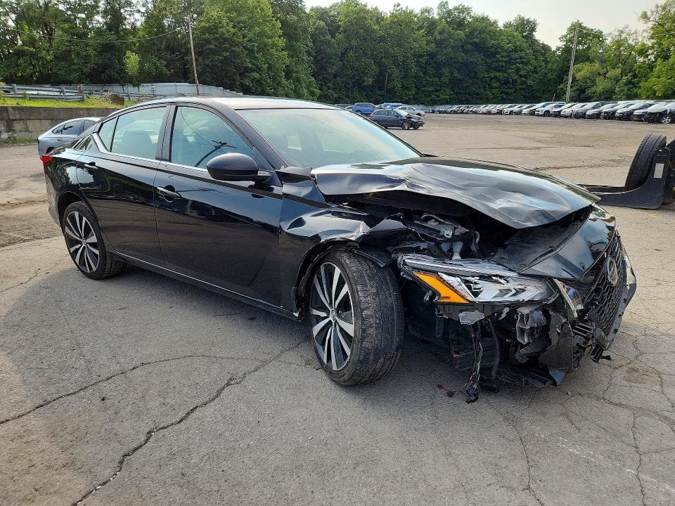 2019 NISSAN ALTIMA SR 4