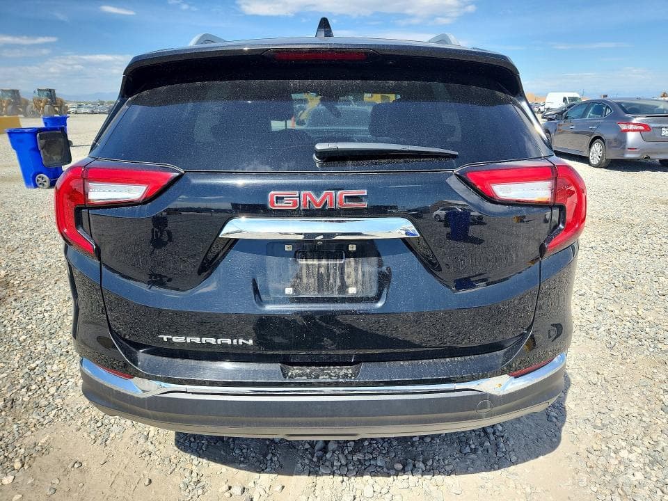 2023 GMC TERRAIN SLT 6