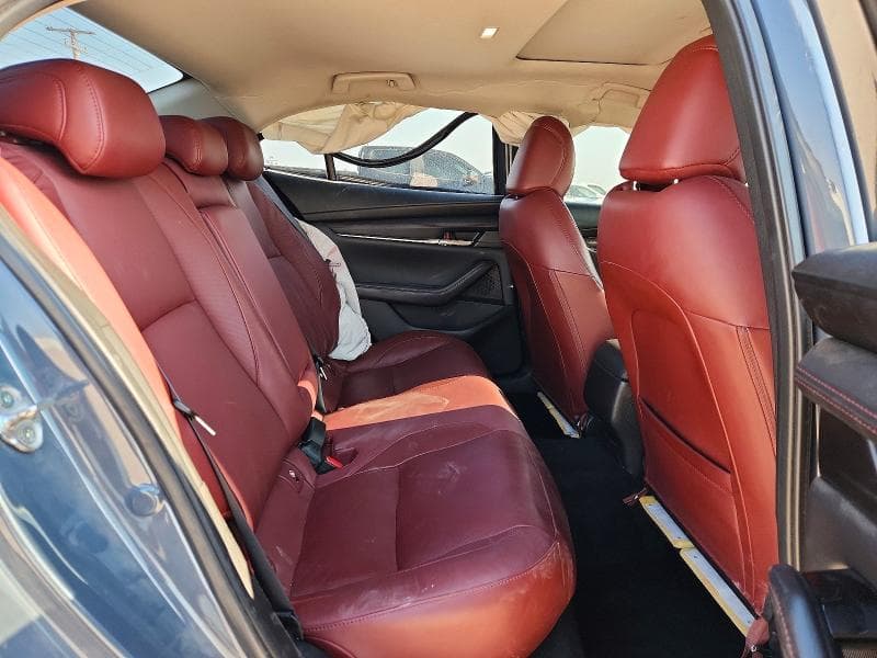 2024 MAZDA 3 PREFERRED 10