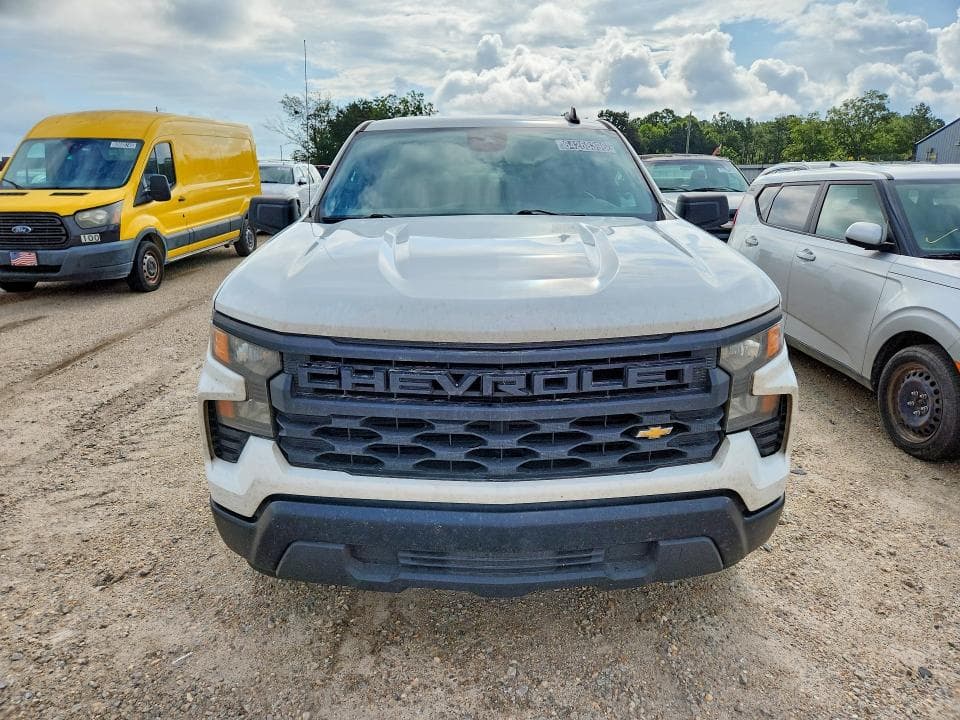 2023 CHEVROLET SILVERADO C1500 5
