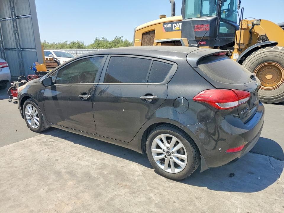 2017 KIA FORTE5 LX 2