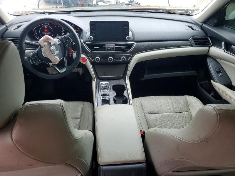 2020 HONDA ACCORD TOURING 8