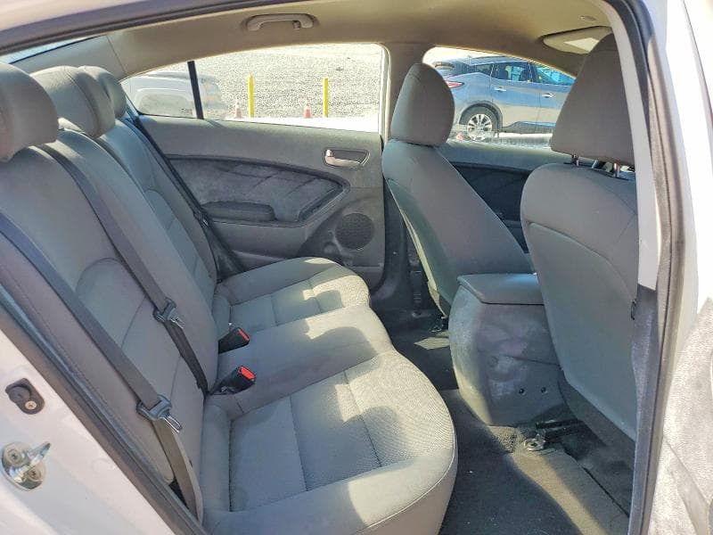 2018 KIA FORTE LX 10