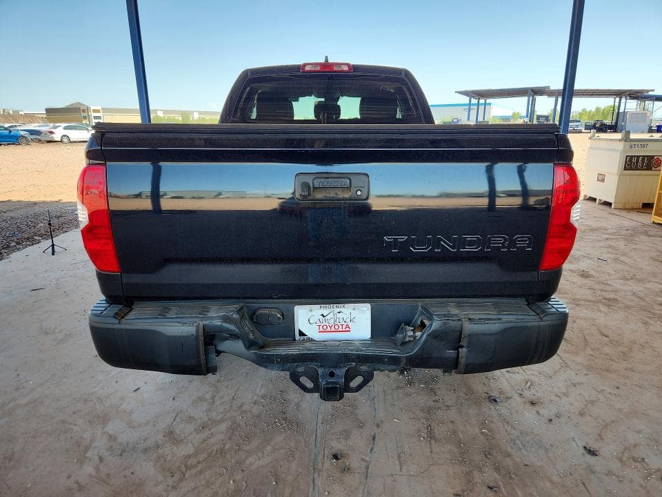 2021 TOYOTA TUNDRA SR 6