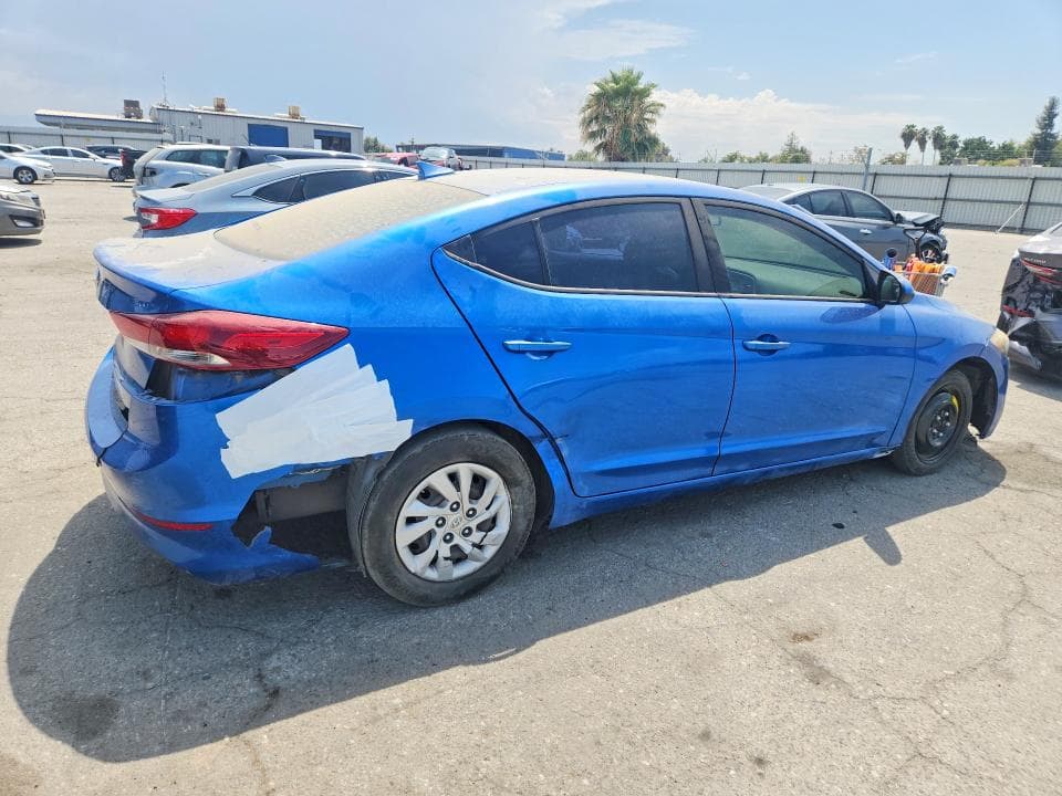 2017 HYUNDAI ELANTRA SE 3