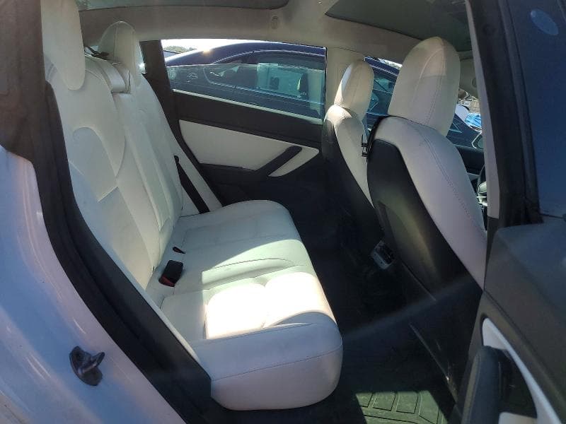 2019 TESLA MODEL 3 10