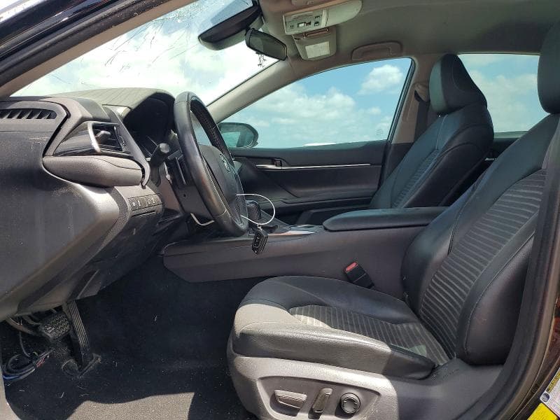 2021 TOYOTA CAMRY SE 7