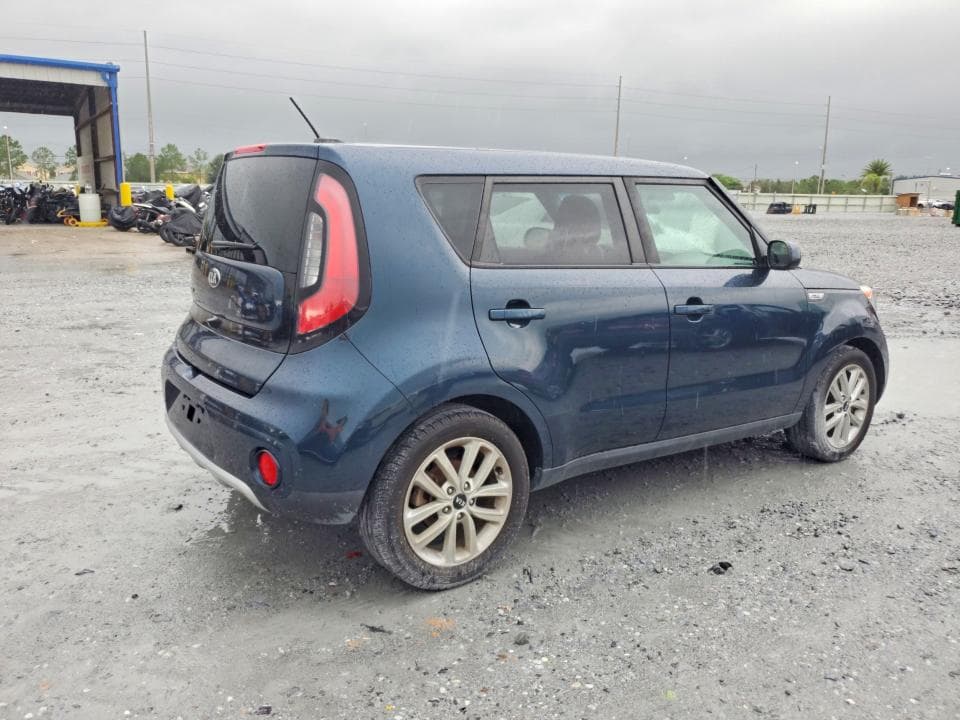 2017 KIA SOUL + 3