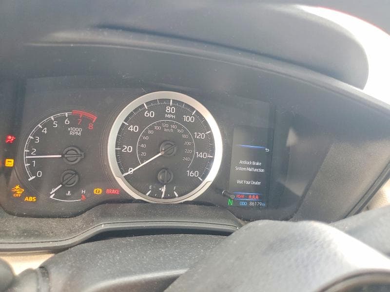 2020 TOYOTA COROLLA LE 9