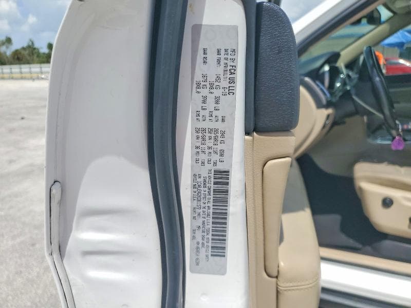 2019 JEEP GRAND CHEROKEE LAREDO 13