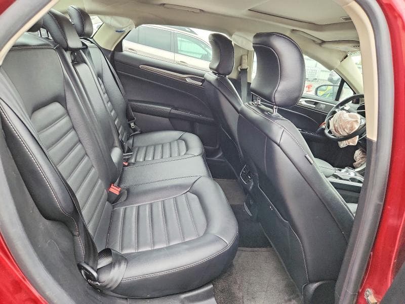 2018 FORD FUSION SE 10