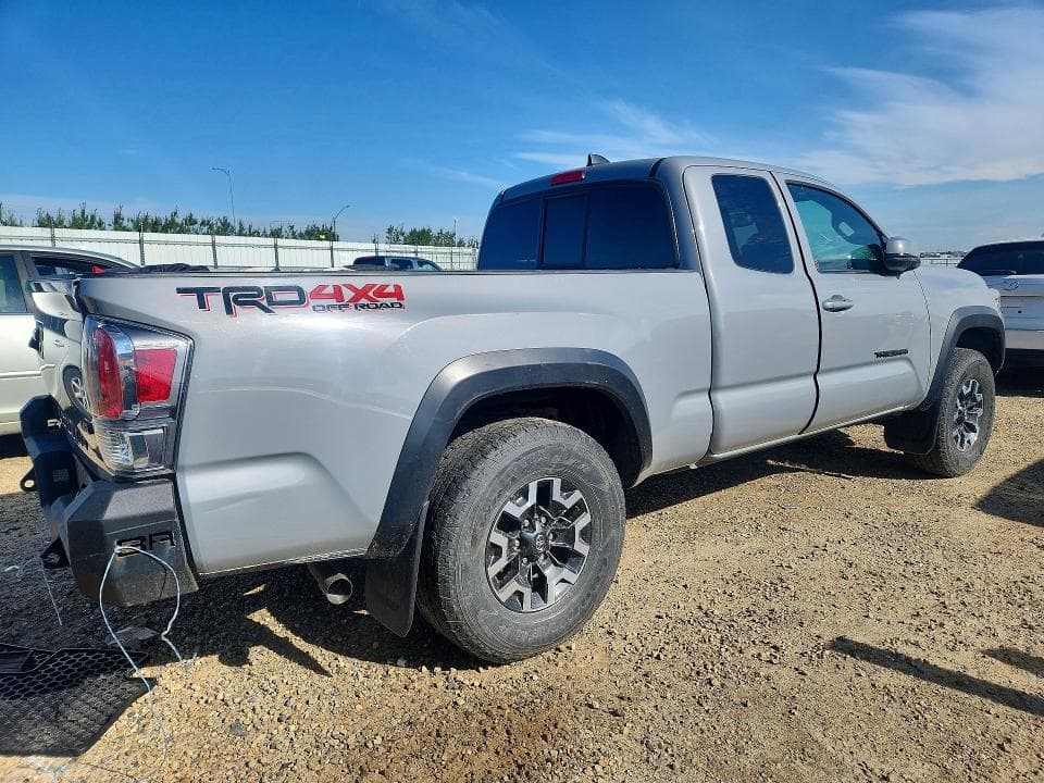 2021 TOYOTA TACOMA SR V6 3