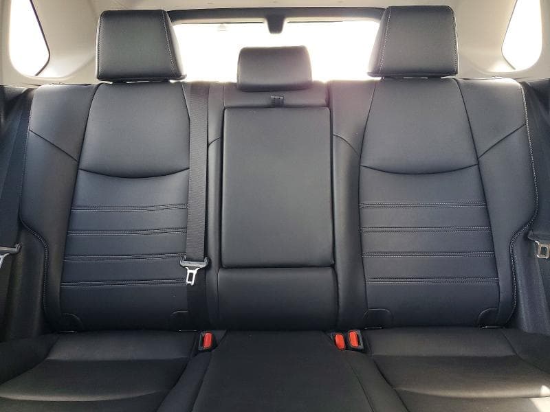 2019 TOYOTA RAV4 LIMITED 10