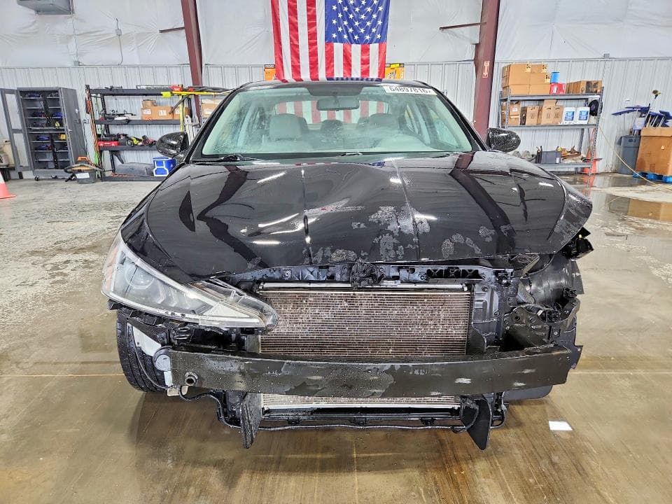 2019 HYUNDAI ELANTRA SE 5