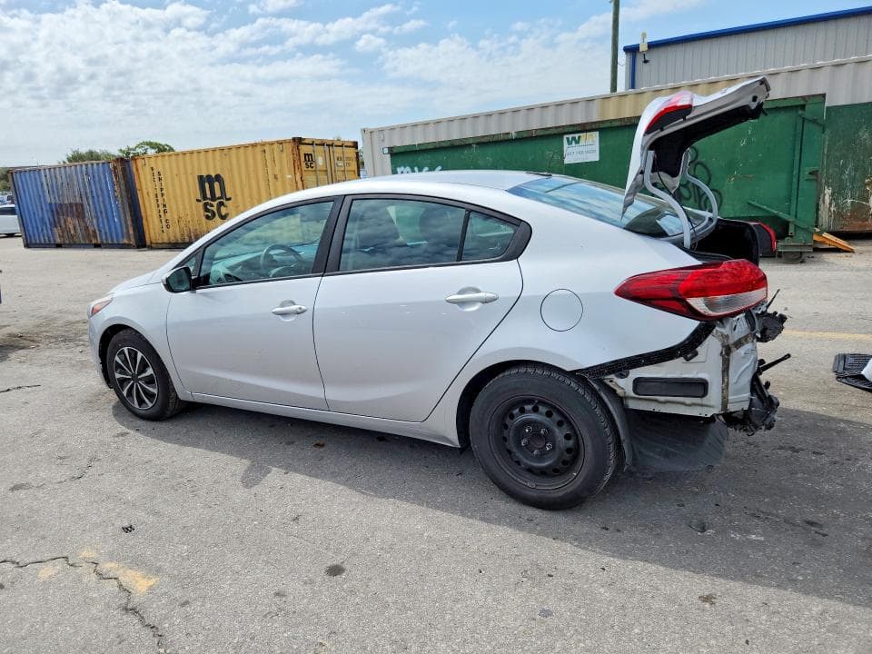 2017 KIA FORTE LX 2