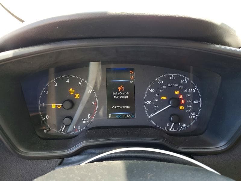 2025 TOYOTA COROLLA LE 9