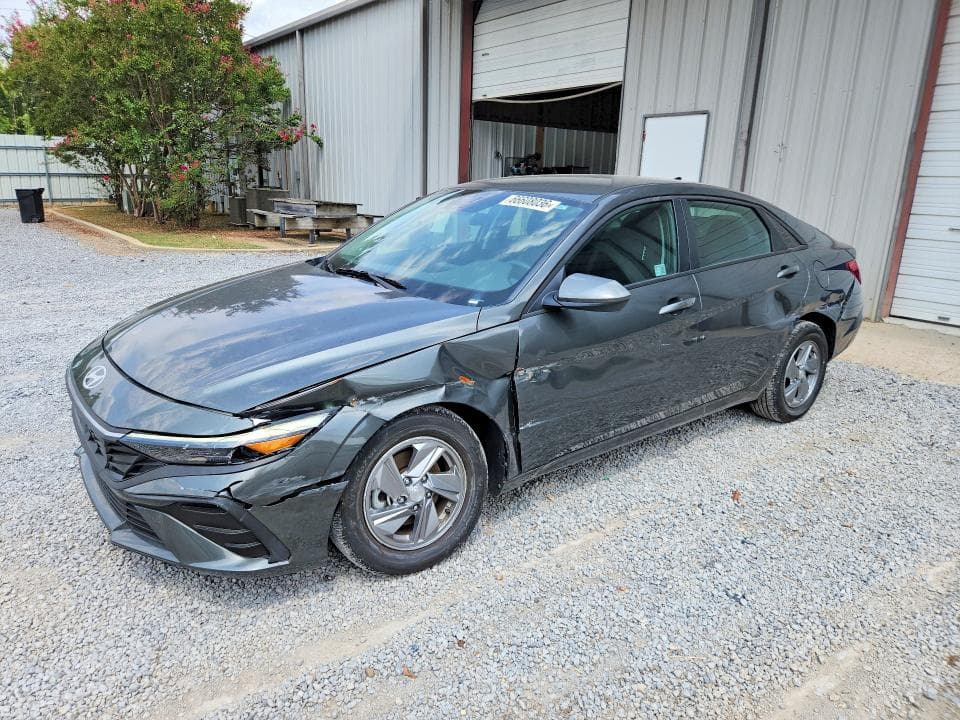 2025 HYUNDAI ELANTRA SE - 1