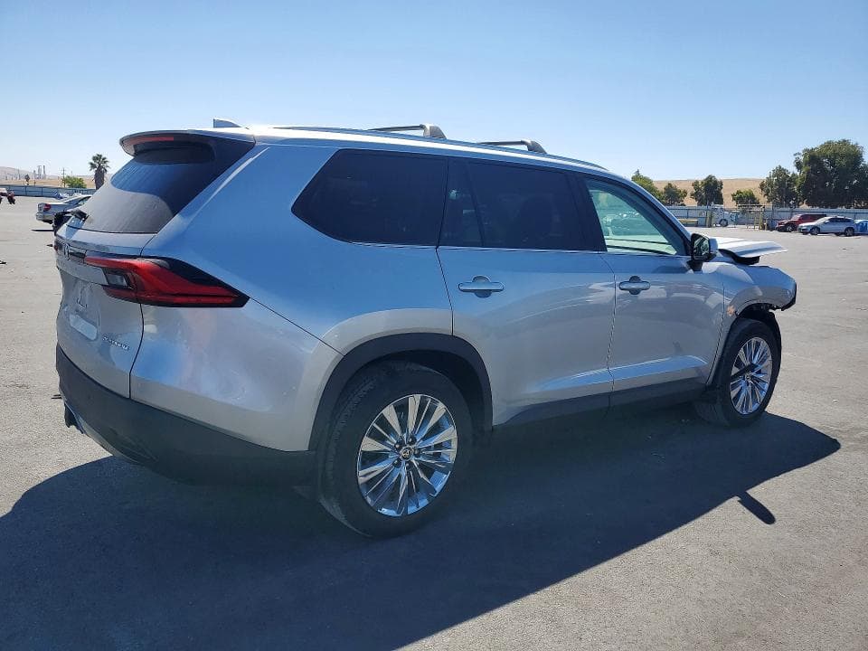 2024 TOYOTA GRAND HIGHLANDER PLATINUM 3