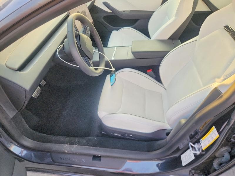 2025 TESLA MODEL 3 7
