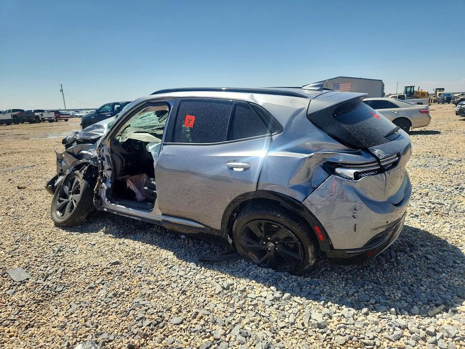 2022 BUICK ENVISION ESSENCE 2