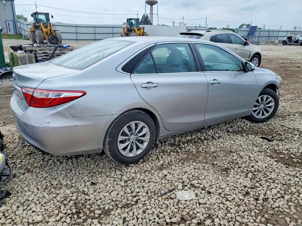 2017 TOYOTA CAMRY LE 3