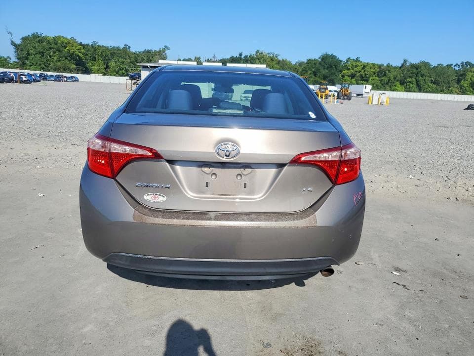 2017 TOYOTA COROLLA LE 6