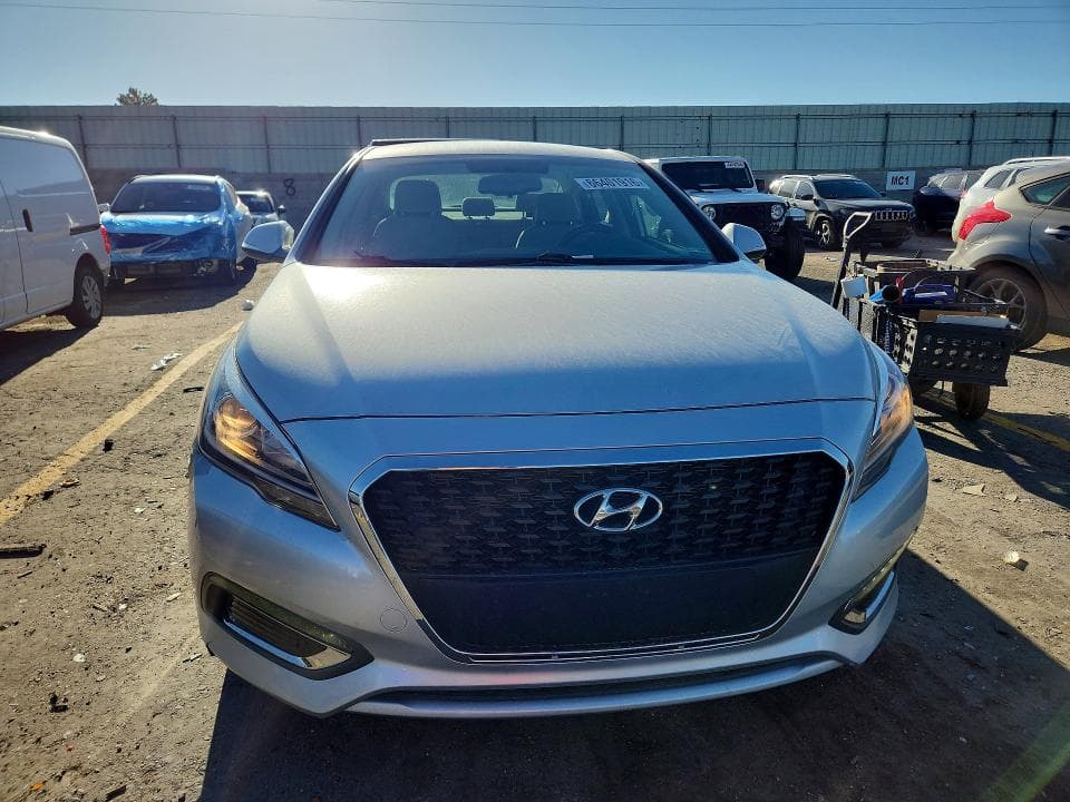 2017 HYUNDAI SONATA HYBRID SE 5