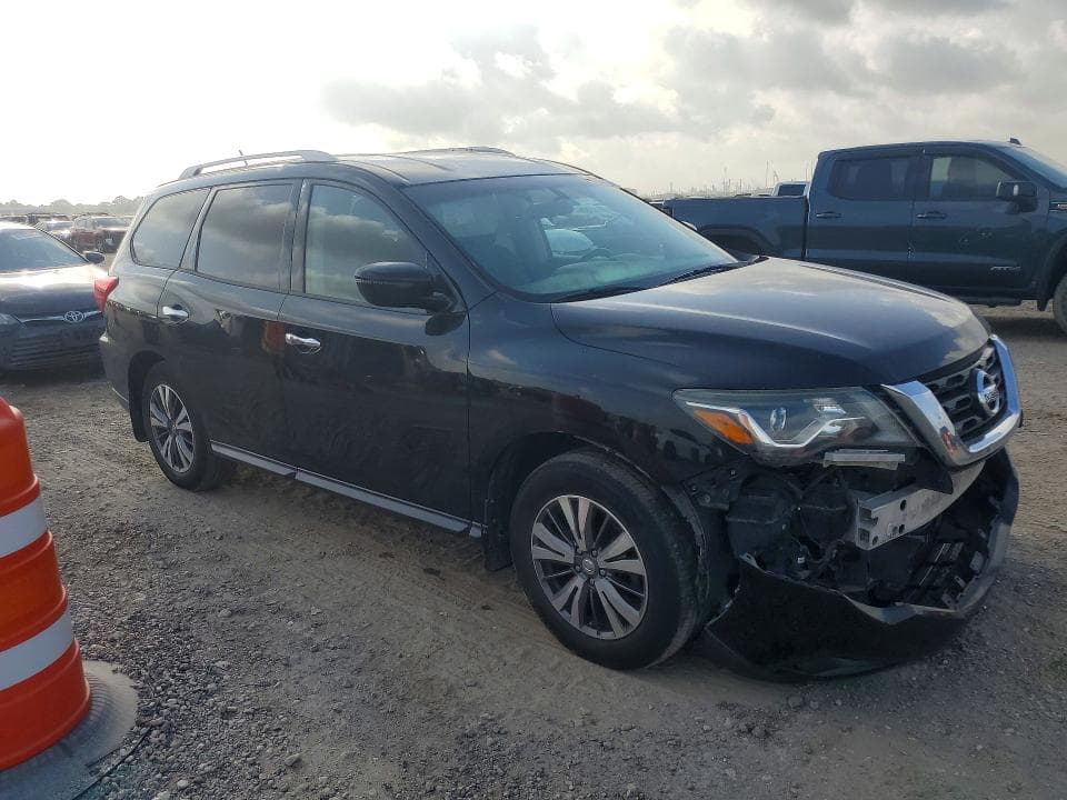 2017 NISSAN PATHFINDER S 4