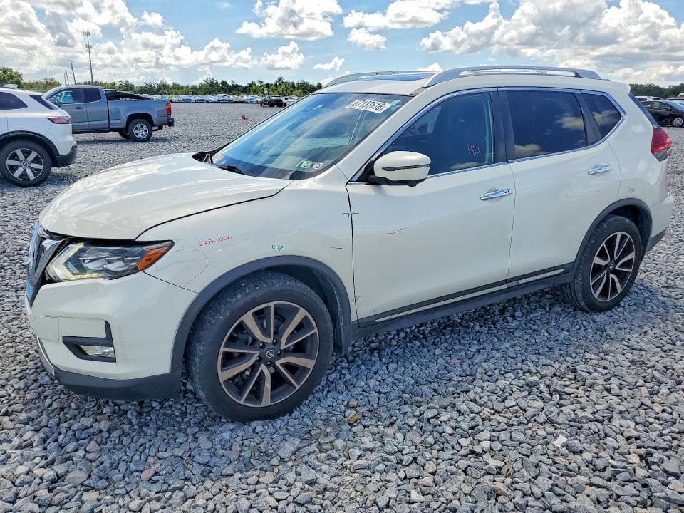 2017 NISSAN ROGUE SL - 1