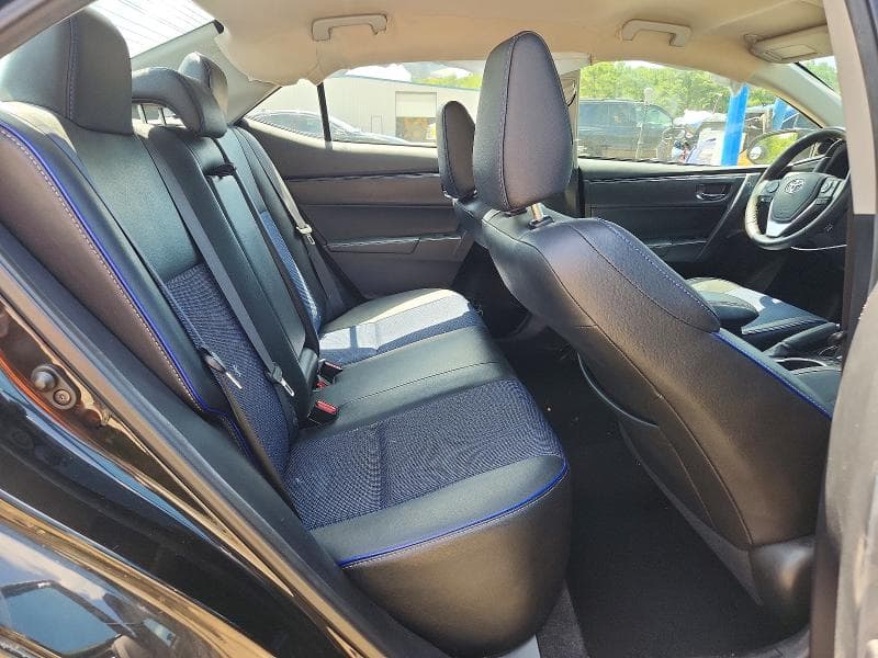 2017 TOYOTA COROLLA SE 10