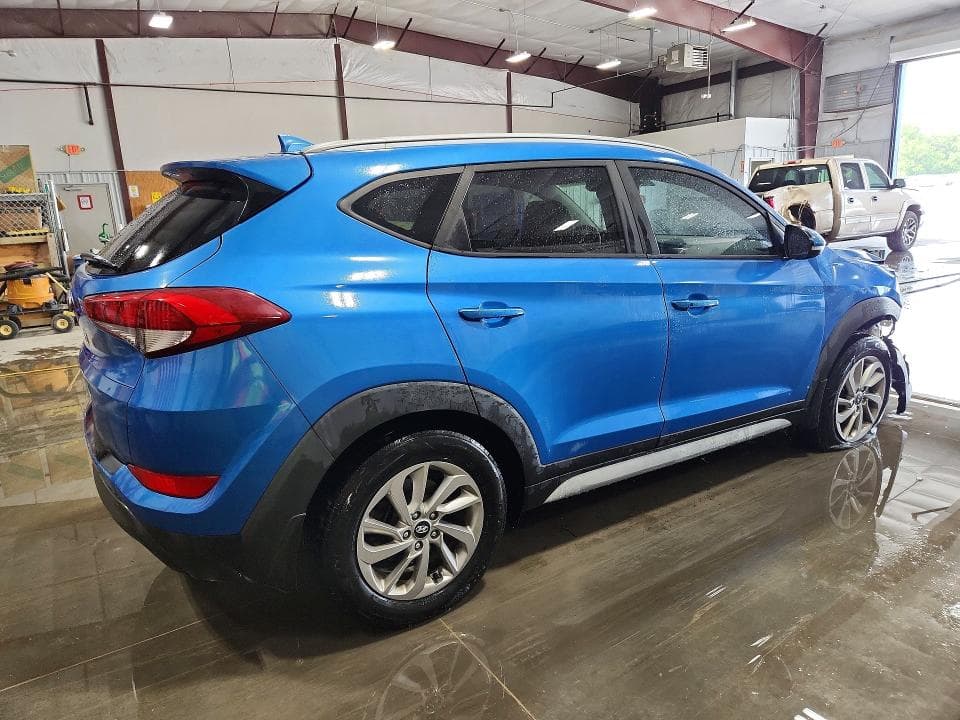 2017 HYUNDAI TUCSON SE PLUS 3